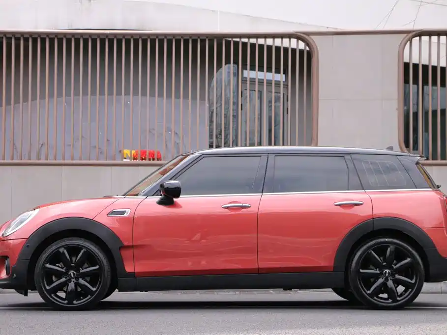 MINI Mini Clubman — миниатюра 11