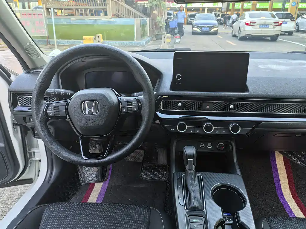 Honda Civic — миниатюра 12
