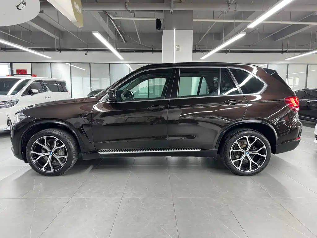 BMW X5 2015 xDrive28i