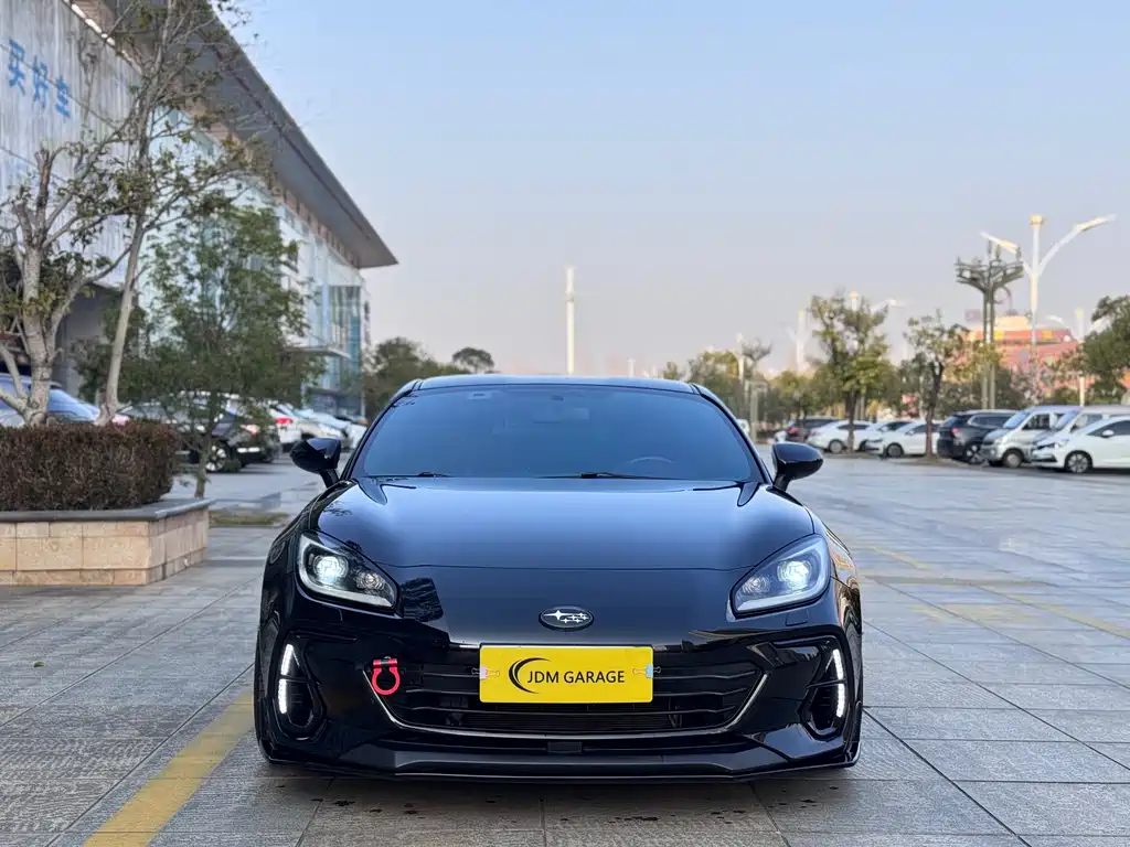 SUBARU BRZ