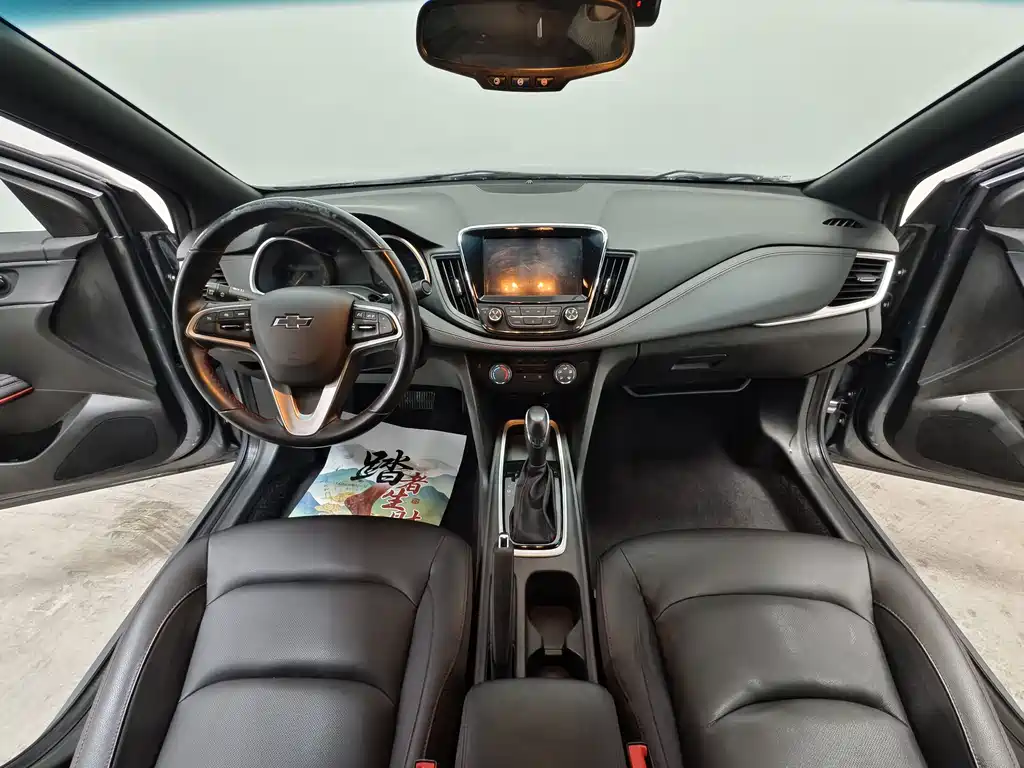 Chevrolet Monza — миниатюра 9