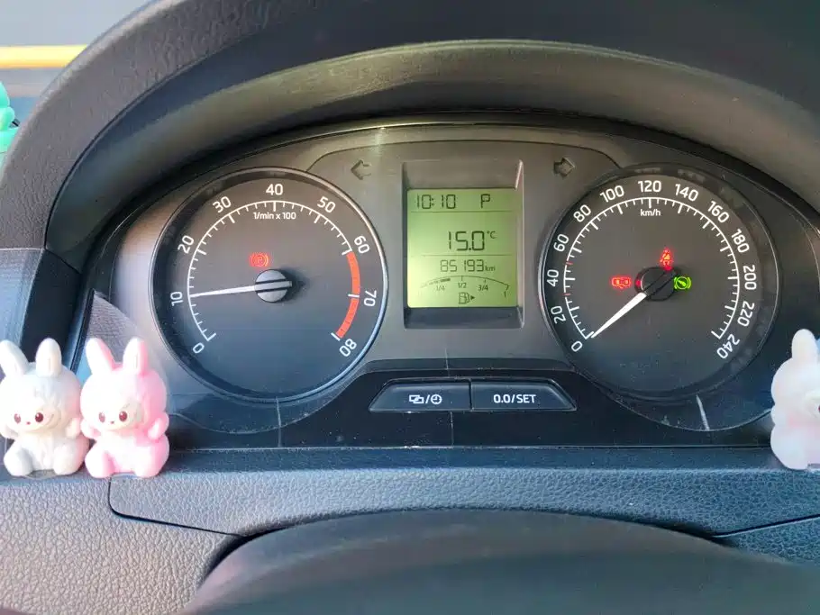 Skoda Rapid Spaceback — миниатюра 14