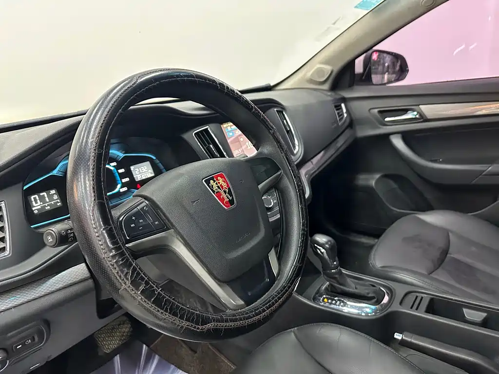 Roewe 360 — миниатюра 13