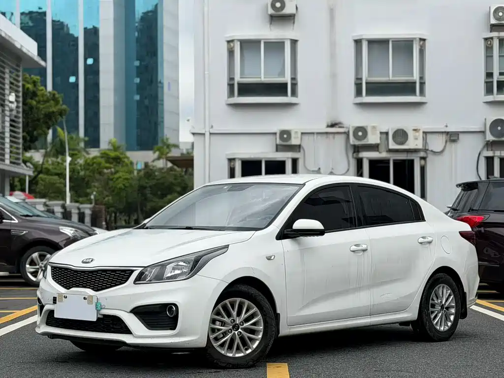 Kia K2 2017 Sedan 1.4L AT GLS