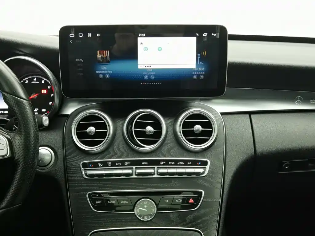 Mercedes-Benz C-Class (Import) — миниатюра 12