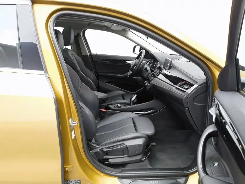 BMW X2 (Import) — миниатюра 23