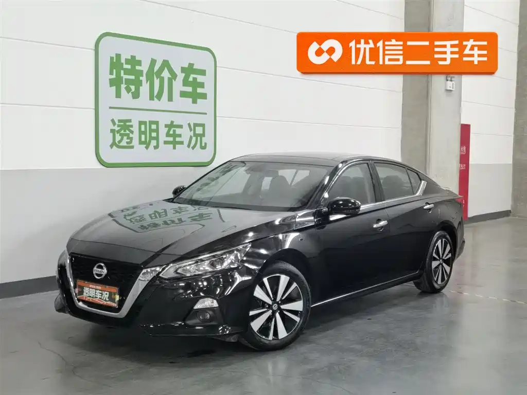 Nissan Teana 2023