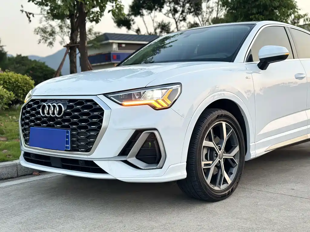 Audi Q3 Sportback — миниатюра 17