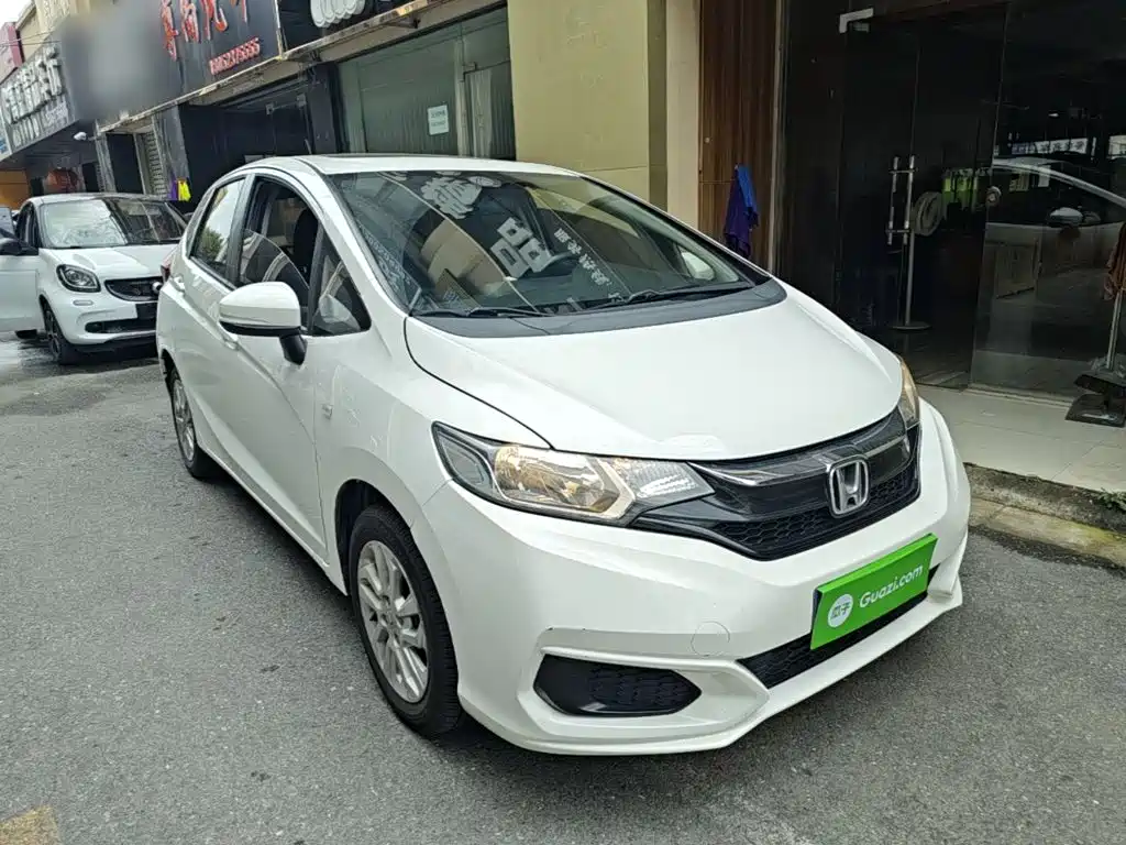 Honda Fit — миниатюра 4