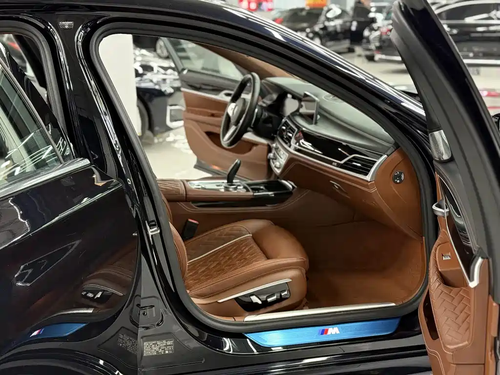 BMW 7 Series 7 2019 740Li xDrive Executive M Sport