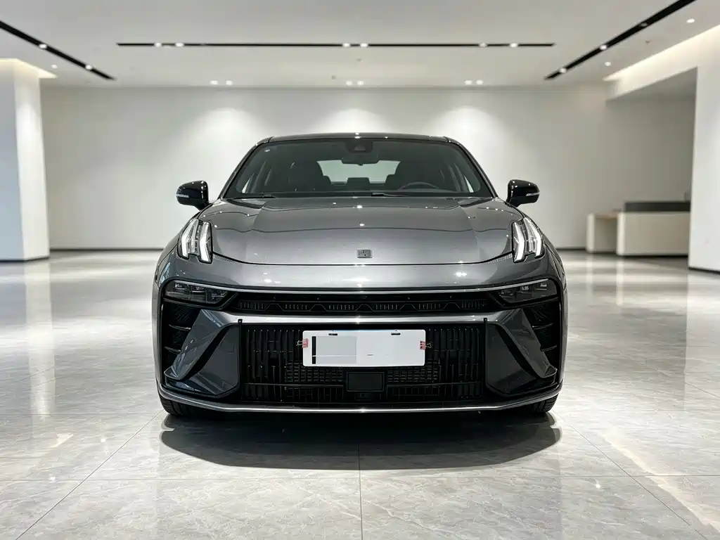 Lynk & Co 03 — миниатюра 3