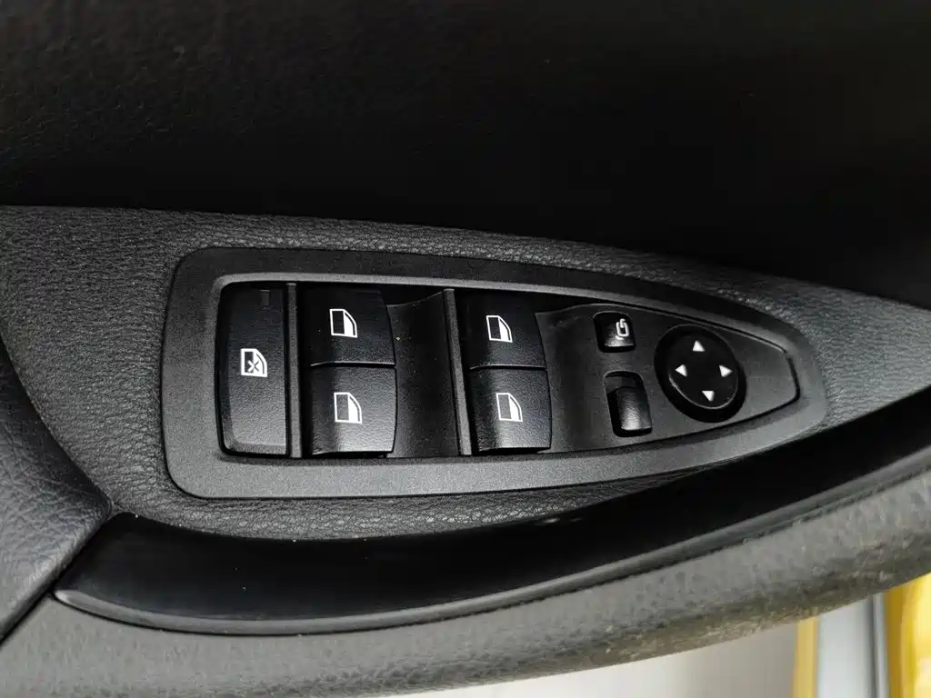BMW X2 (Import) — миниатюра 9