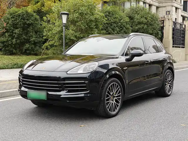 PORSCHE CAYENNE NEW ENERGY 2022