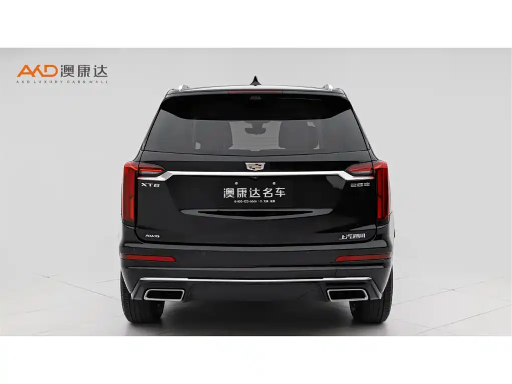 CADILLAC XT6