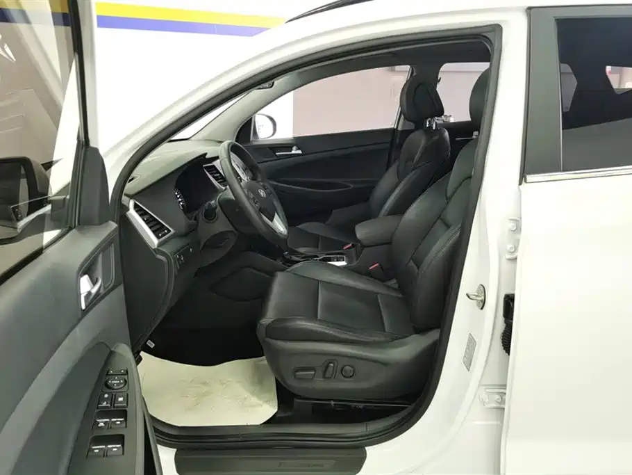 Hyundai Tucson 2018 1.6T DCT 15