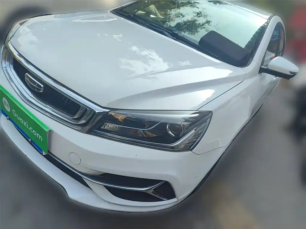 Geely Emgrand 2019
