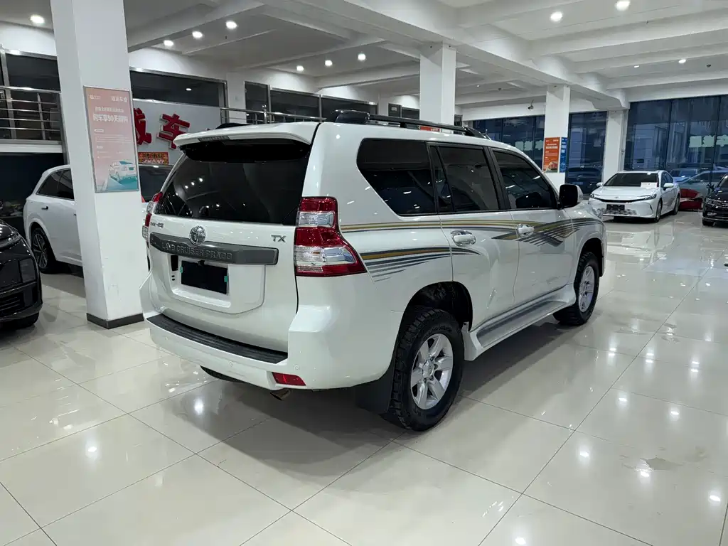 Toyota Prado — миниатюра 3