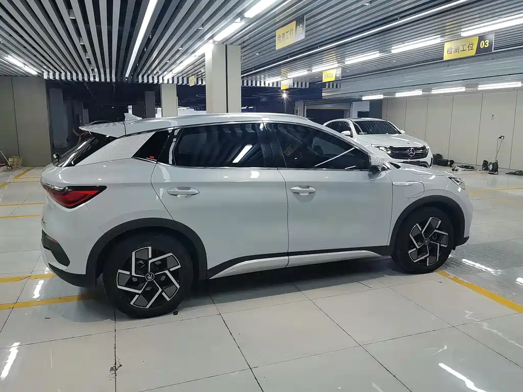 BYD Yuan Plus — миниатюра 5