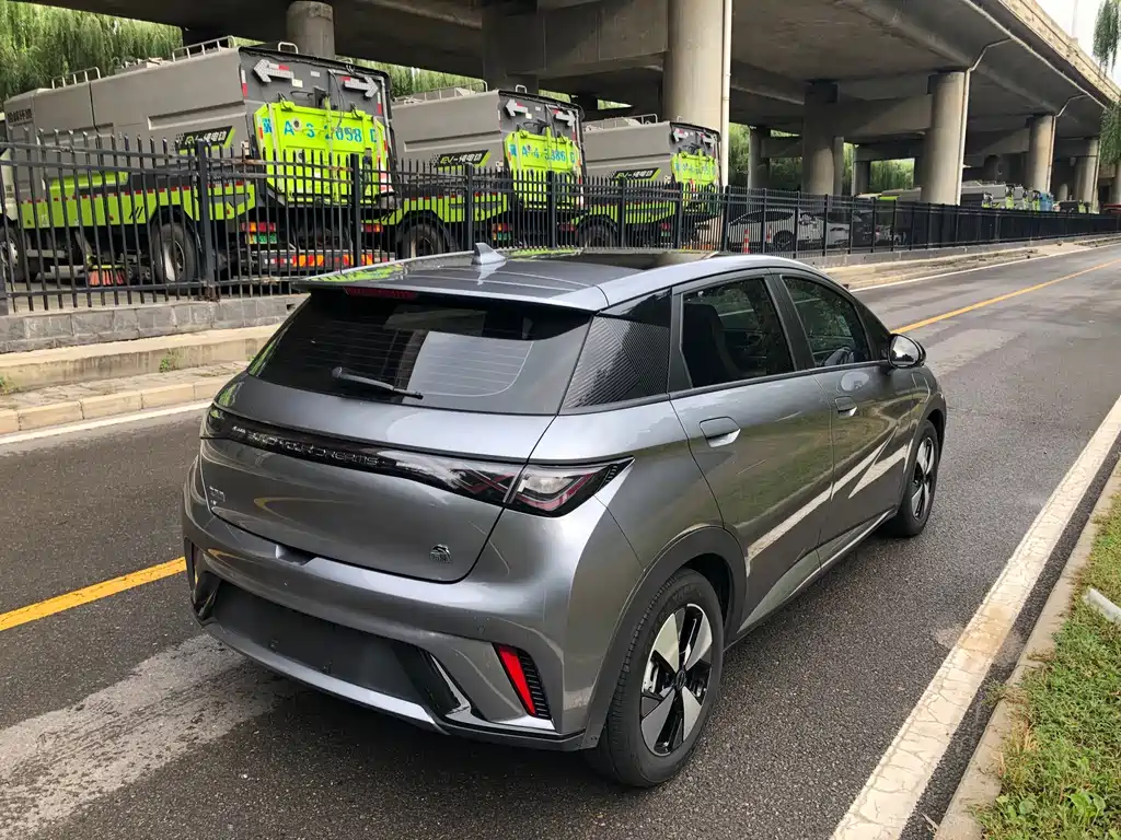 BYD Dolphin — миниатюра 9