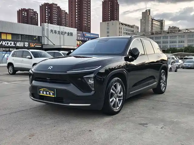 NIO ES6
