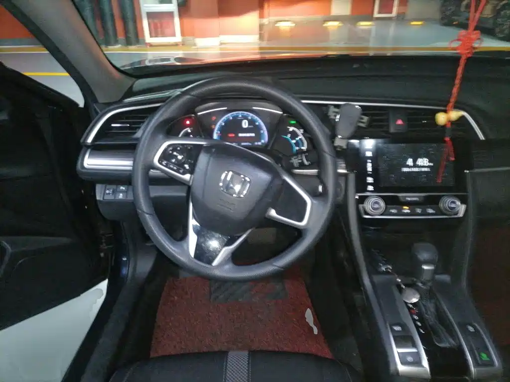 Honda Civic — миниатюра 6