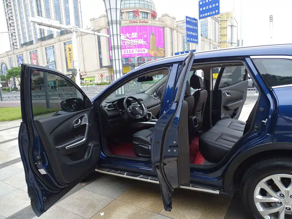 Renault Kadjar — миниатюра 42