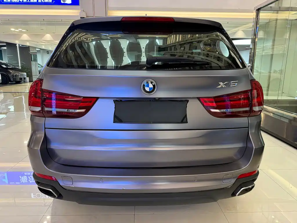 BMW X5 (Import) — миниатюра 8