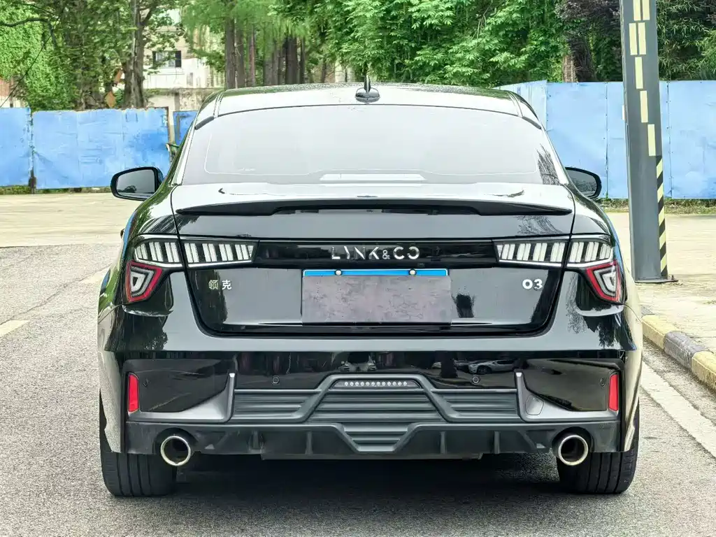 Lynk & Co 03 — миниатюра 8
