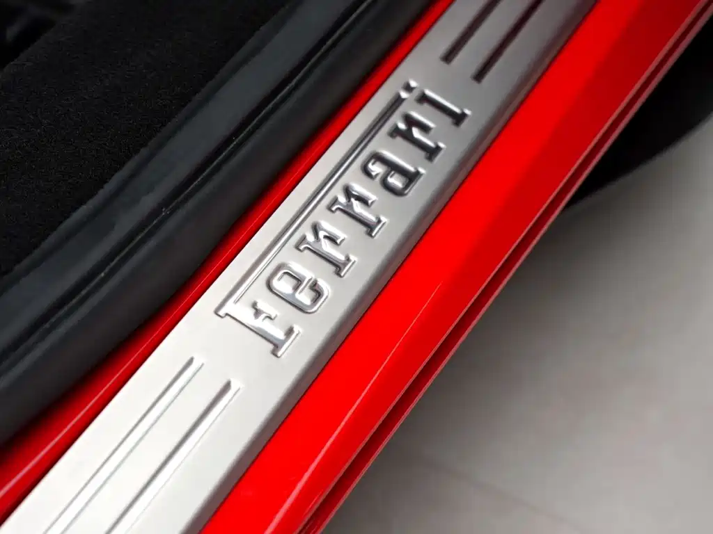 Ferrari F8 — миниатюра 20