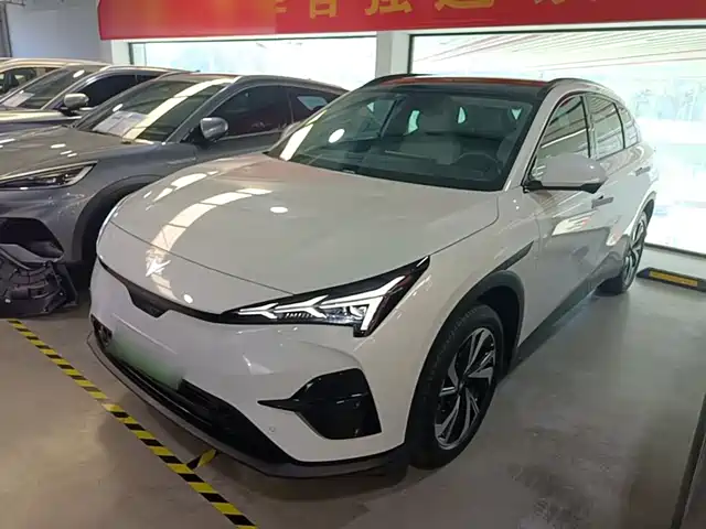 ARCFOX Alpha T5 2024