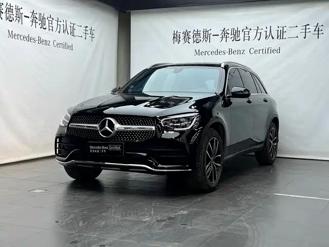 MERCEDES-BENZ GLC