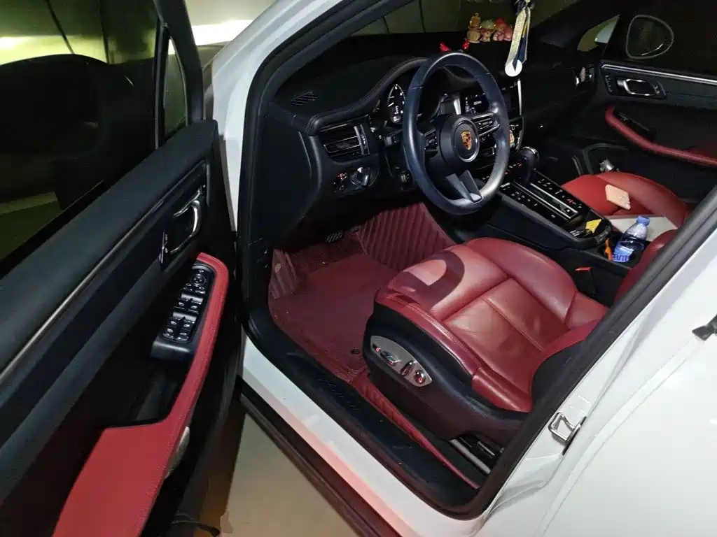 Porsche Macan — миниатюра 17