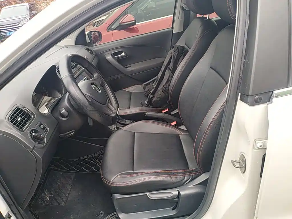 Volkswagen Polo — миниатюра 15