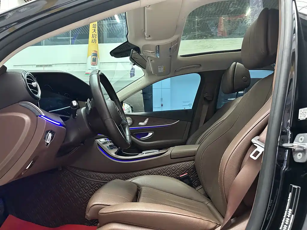 MERCEDES-BENZ E CLASS