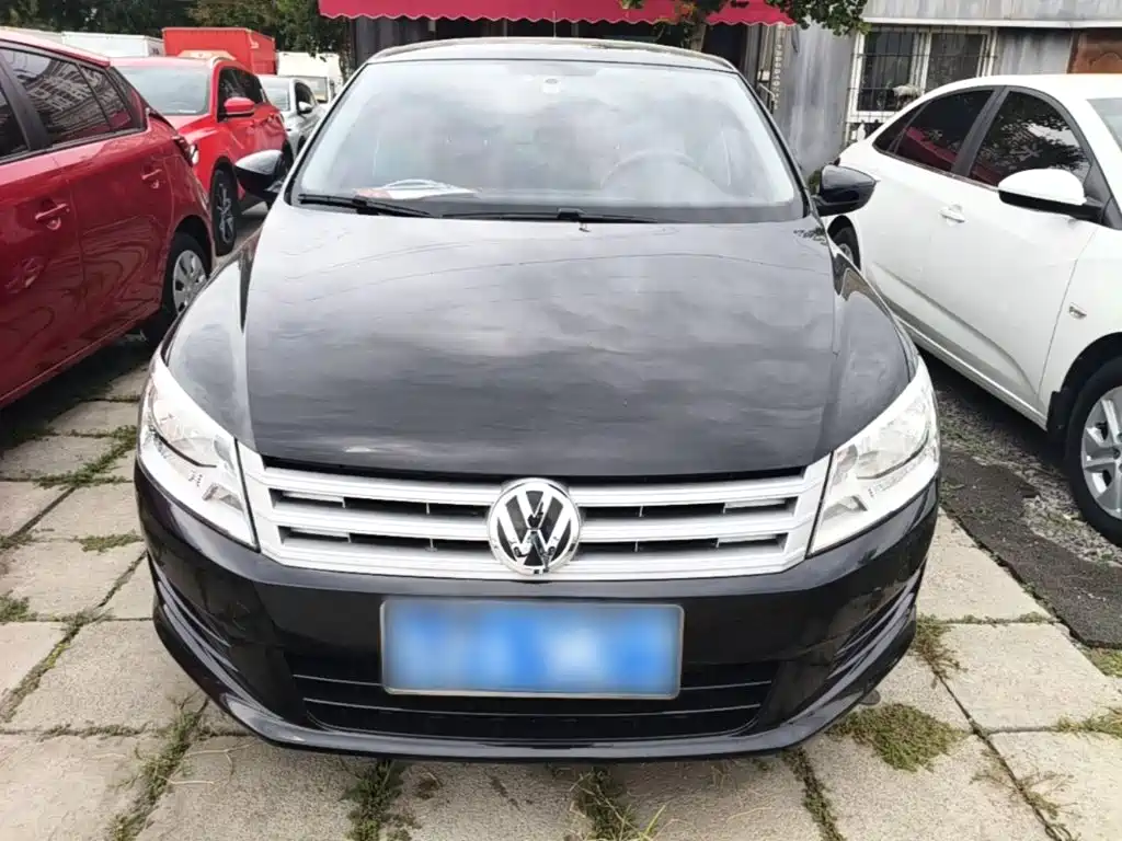 Volkswagen Santana — миниатюра 3