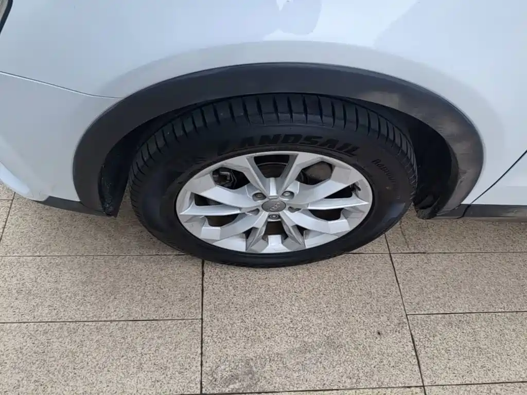 Audi Q3 — миниатюра 23