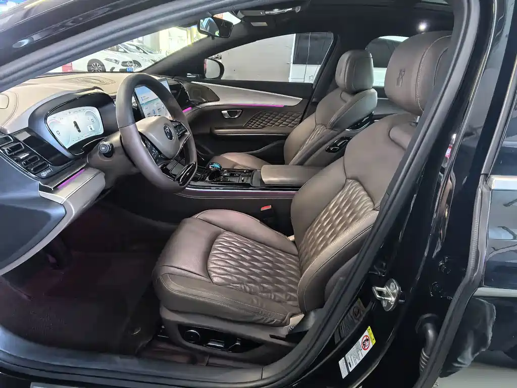 BYD Han — миниатюра 4