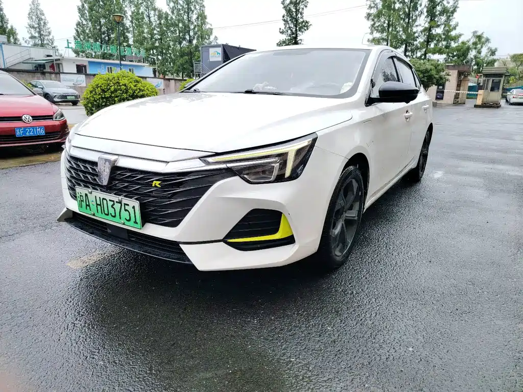 Roewe i6 MAX New Energy — миниатюра 3