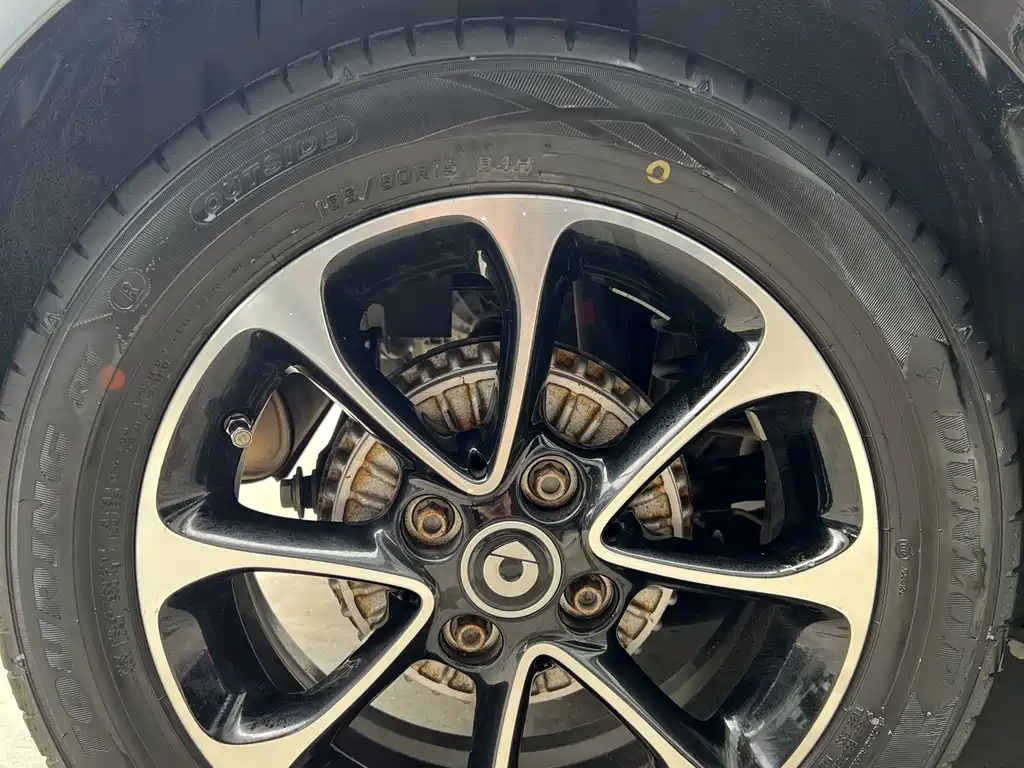smart Smart Fortwo — миниатюра 7