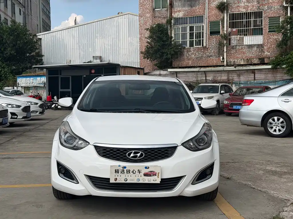 Hyundai Elantra Langdong — миниатюра 2