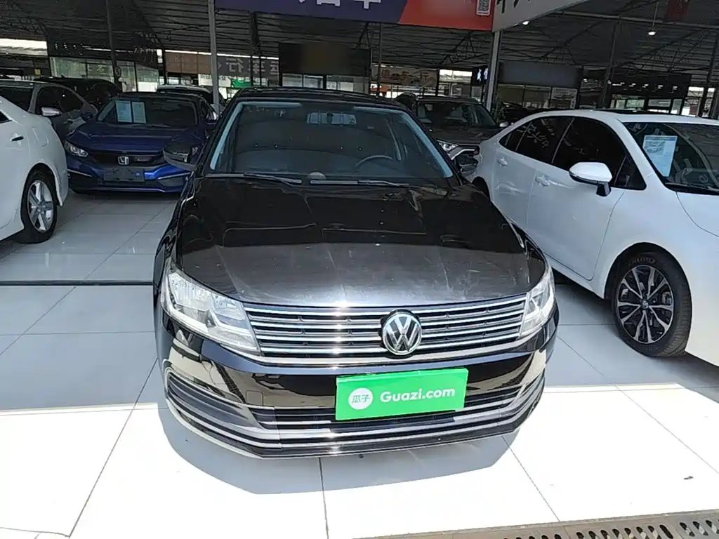 Volkswagen Lavida — миниатюра 3