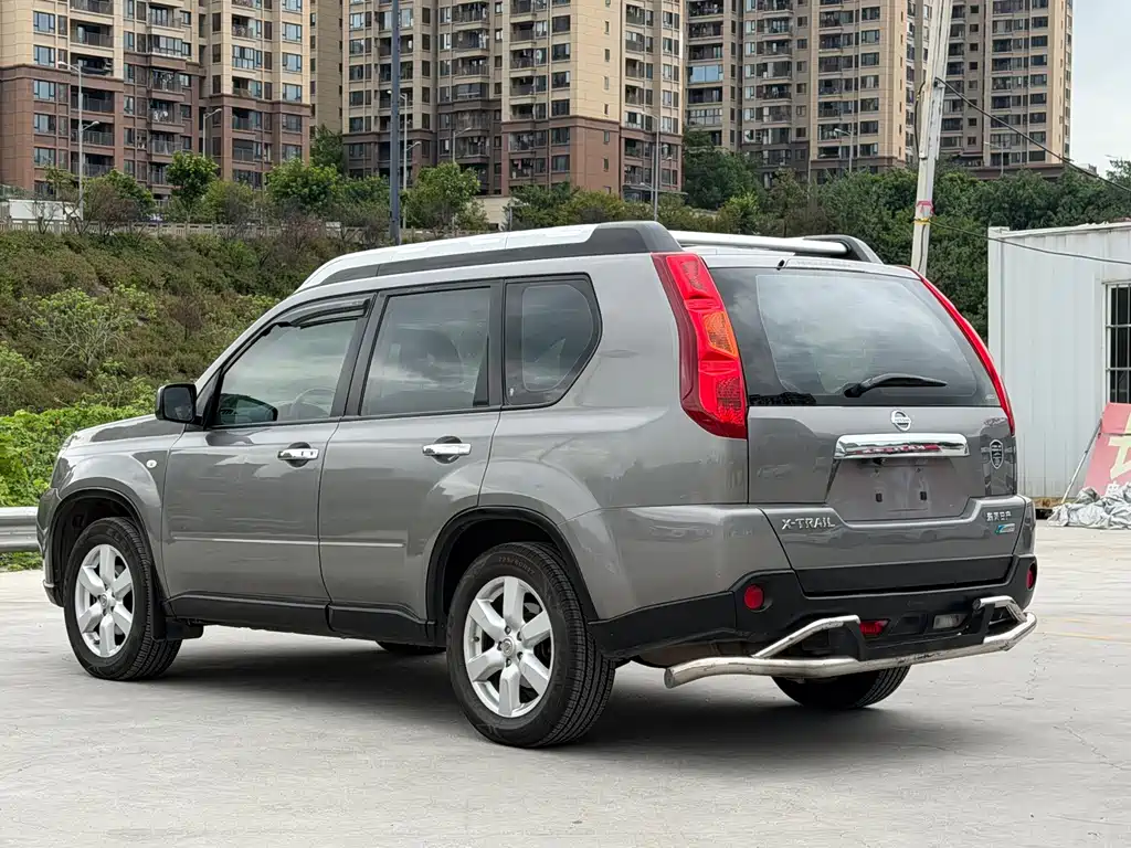 Nissan X-Trail — миниатюра 10