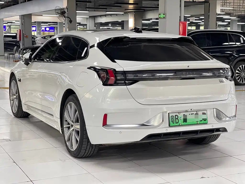 ZEEKR EXTREME KRYPTON 001