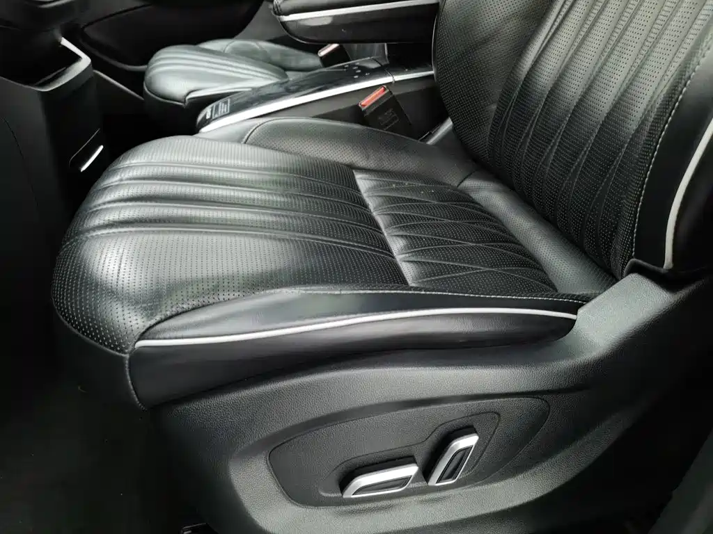 Roewe iMAX8 — миниатюра 20