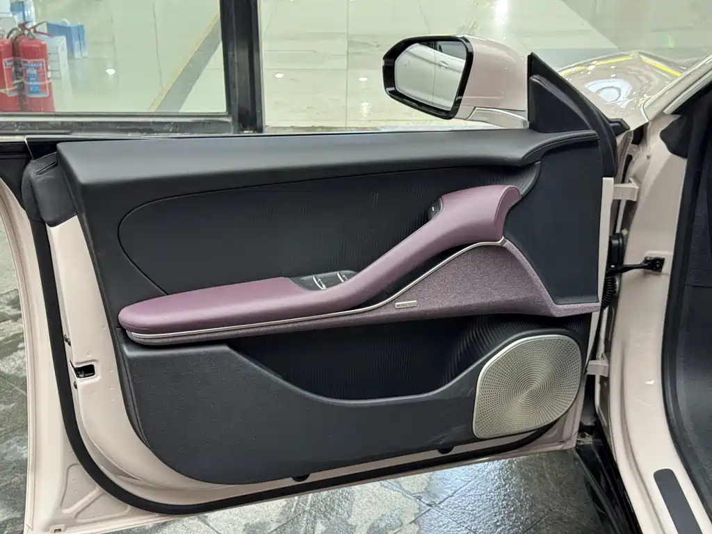 NIO ET5 — миниатюра 17