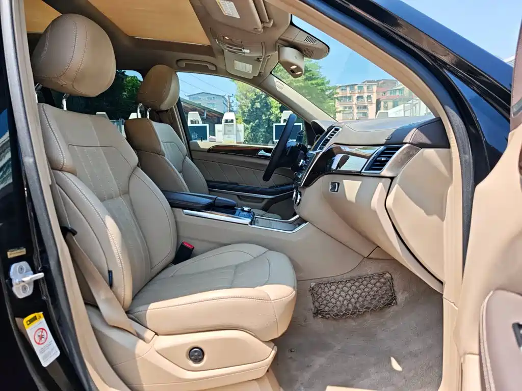 Mercedes-Benz GL-Class — миниатюра 20