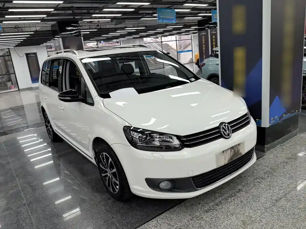 Volkswagen Touran — миниатюра 4