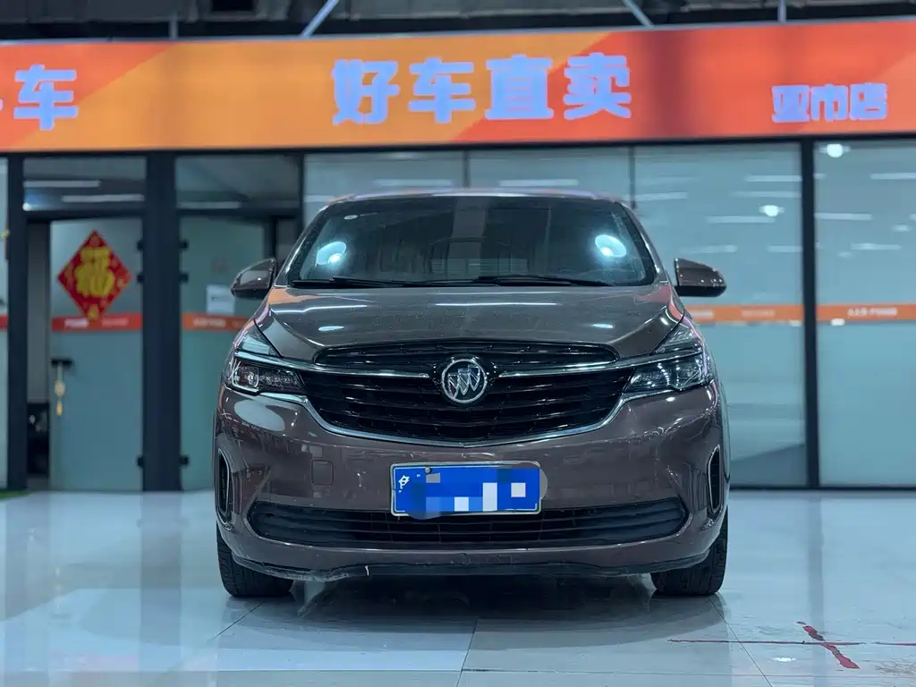Buick GL8 — миниатюра 2