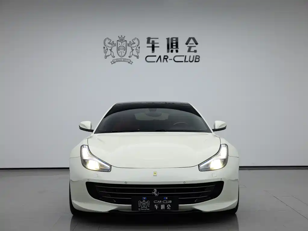 Ferrari GTC4Lusso 2017 3.9T V8