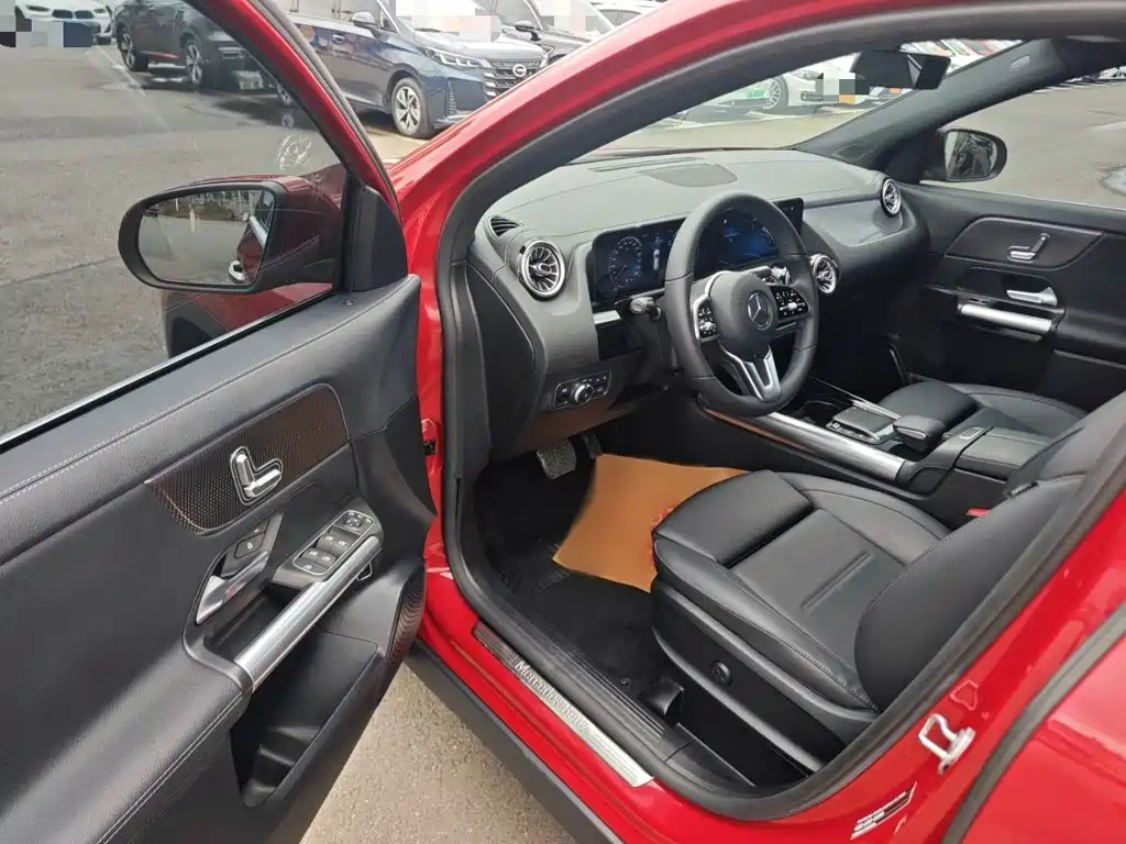 Mercedes-Benz GLA — миниатюра 4